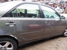 2005 Toyota Camry SE Gray 2.4L AT #Z24566